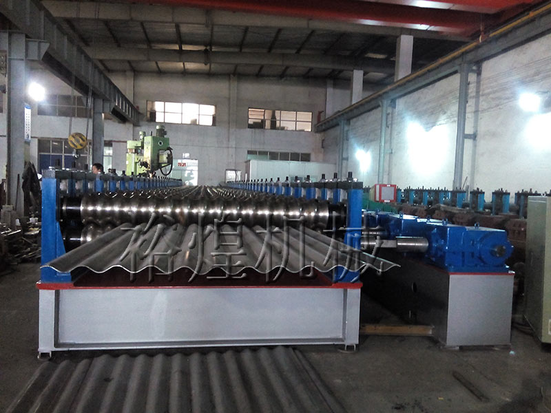 鋼板倉波紋板設備成型機 鋼板倉波紋板設備成型機